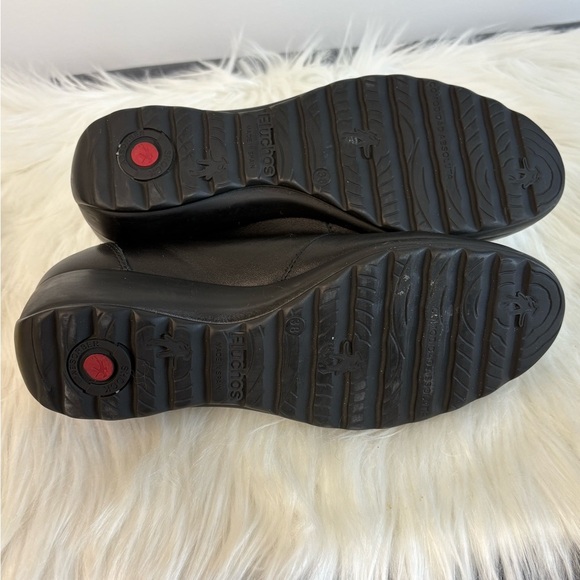 Elegant Black Leather Loafers - Picture 9 of 11